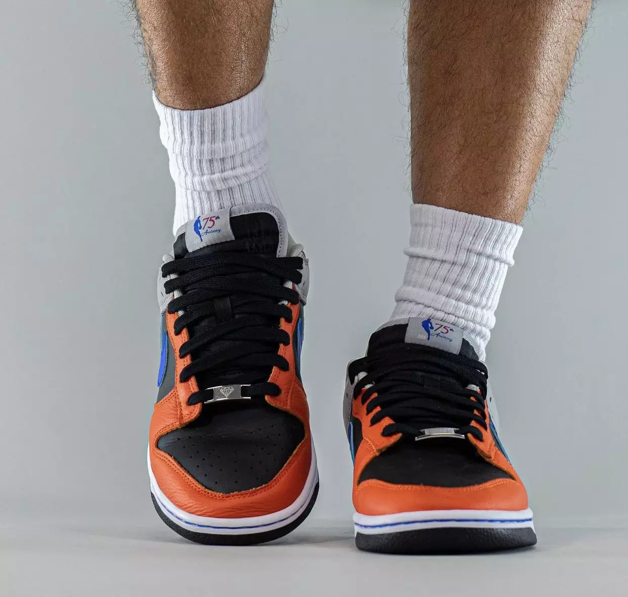 NBA Nike Dunk Low Knicks 75 ára afmæli DD3363-002 Á fótum