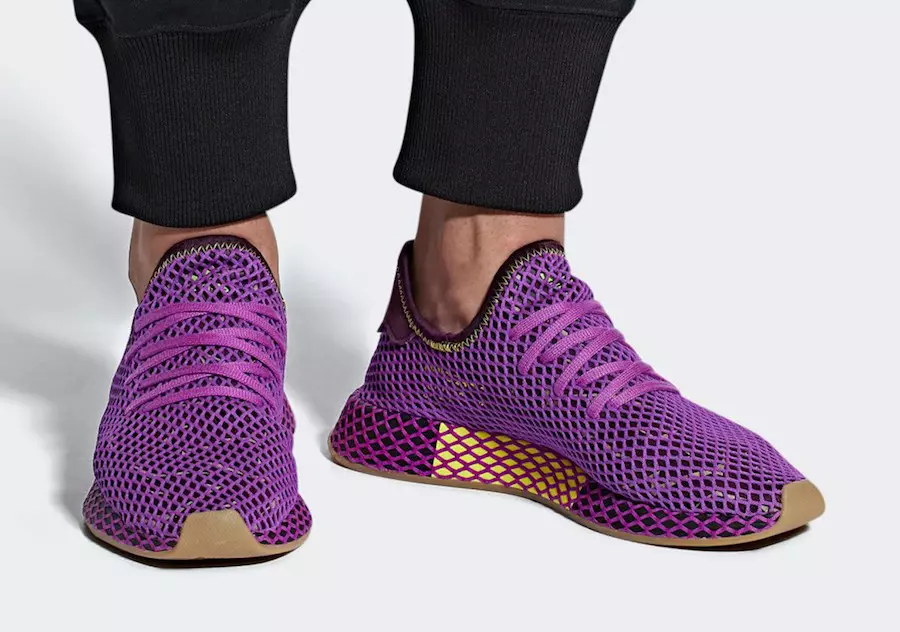 دراغون بول زد أديداس Deerupt Son Gohan D97052 On-Feet