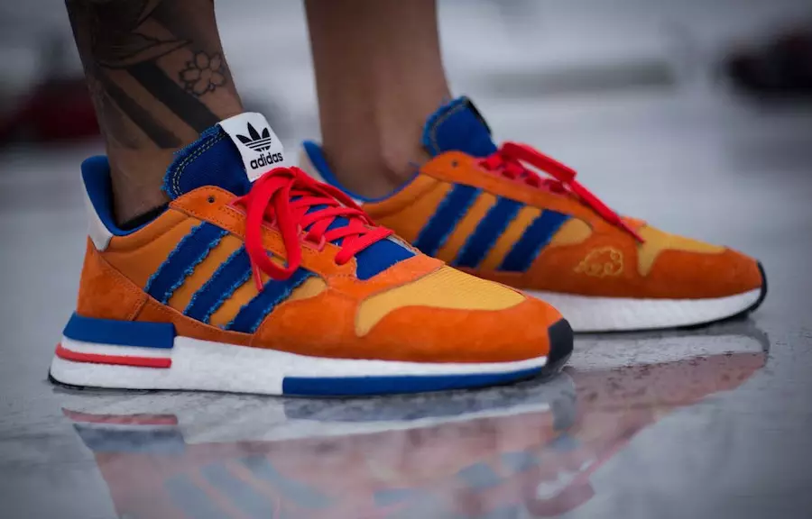 Dragon Ball Z x adidas ZX 500 RM Foto Atas Kaki Son Goku