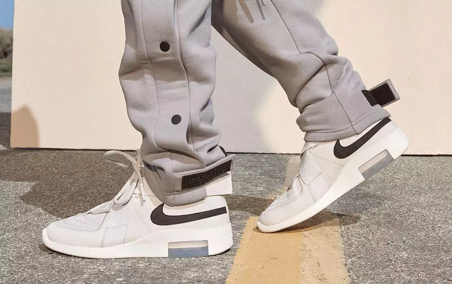 Nike Air Fear of God Raid Light Bone AT8087-001 Julkaisupäivä