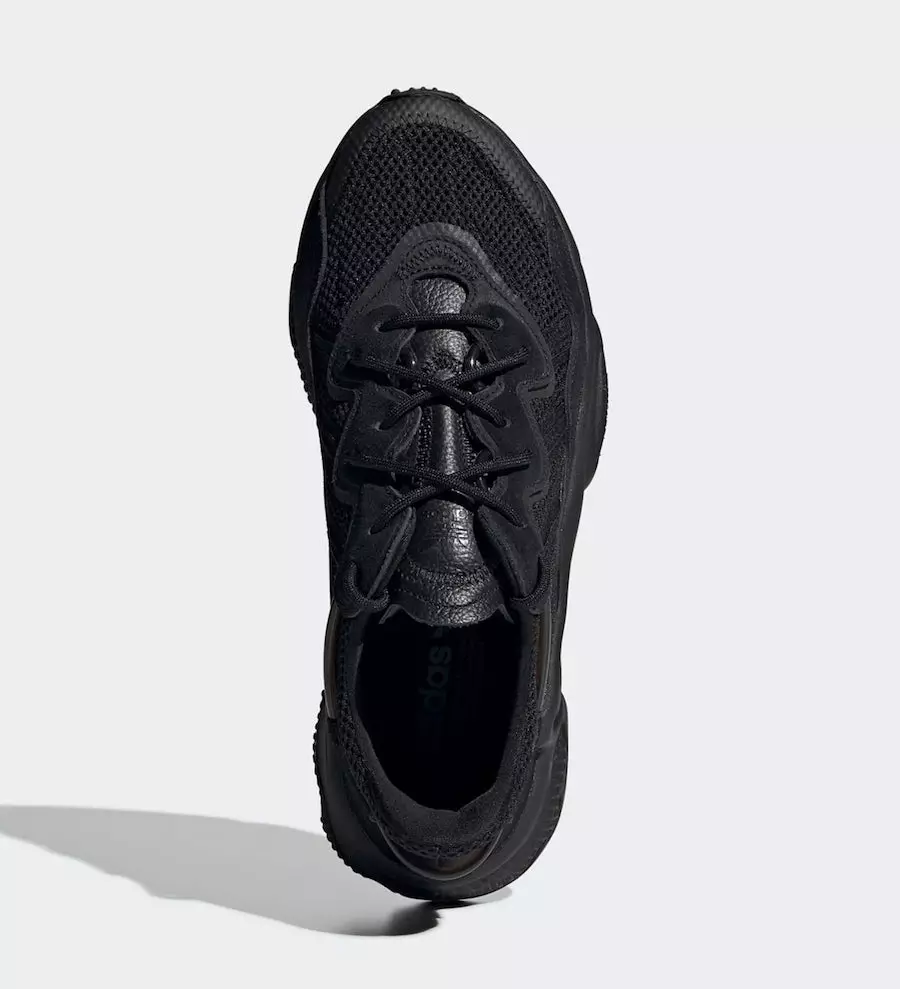 تاريخ إصدار adidas Ozweego Triple Black EE6999