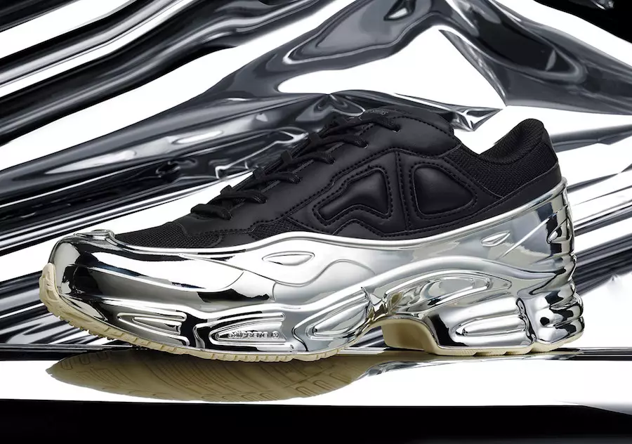 Raf Simons adidas Ozweego Mirrored Pack išleidimo data