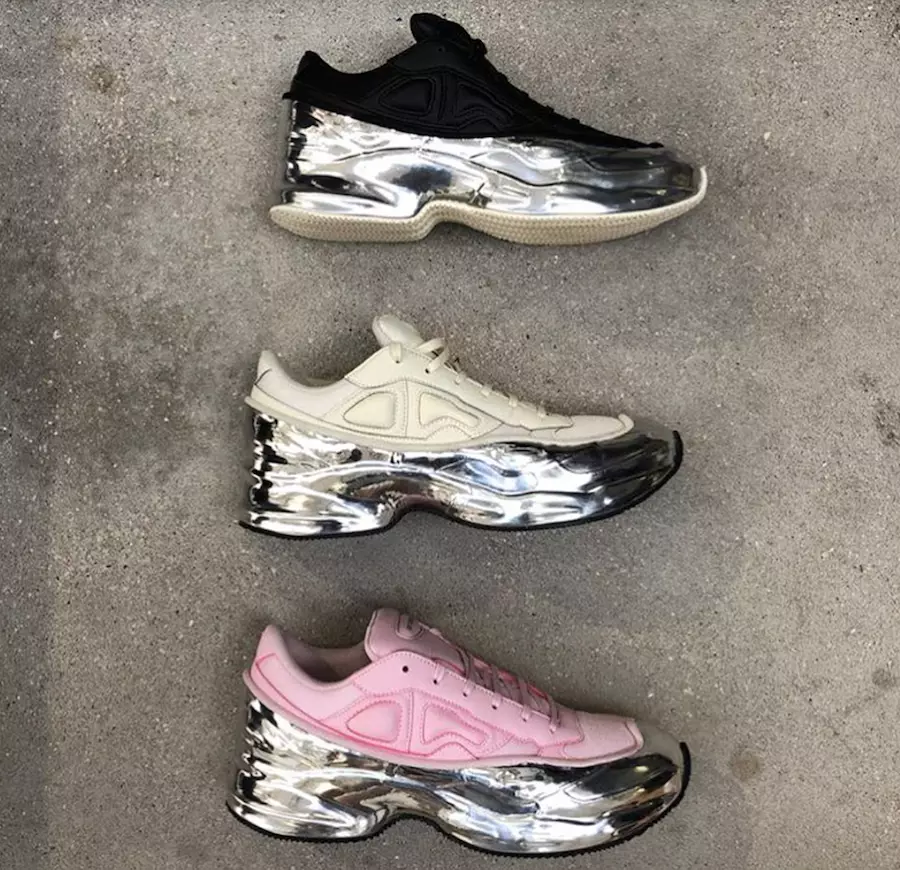 الحزمة الفضية من Raf Simons adidas Ozweego