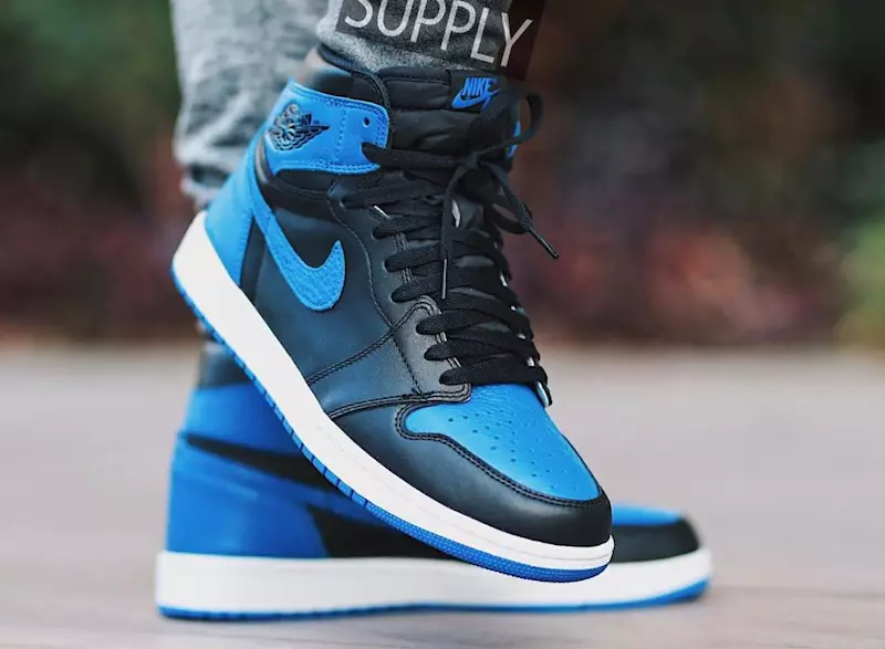 „Air Jordan 1 Royal“ ant kojų