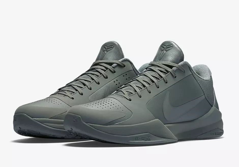 Nike Kobe 5 FTB хар Мамба багц болж бүдгэрч байна