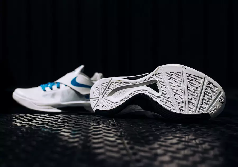 Nike KD 4 IV Sanaa ya Bingwa ya Thunderstruck