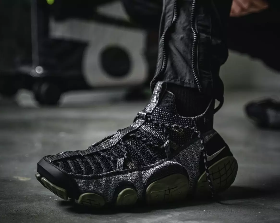 Nike ISPA Link Black Gray Release Date On-Feet