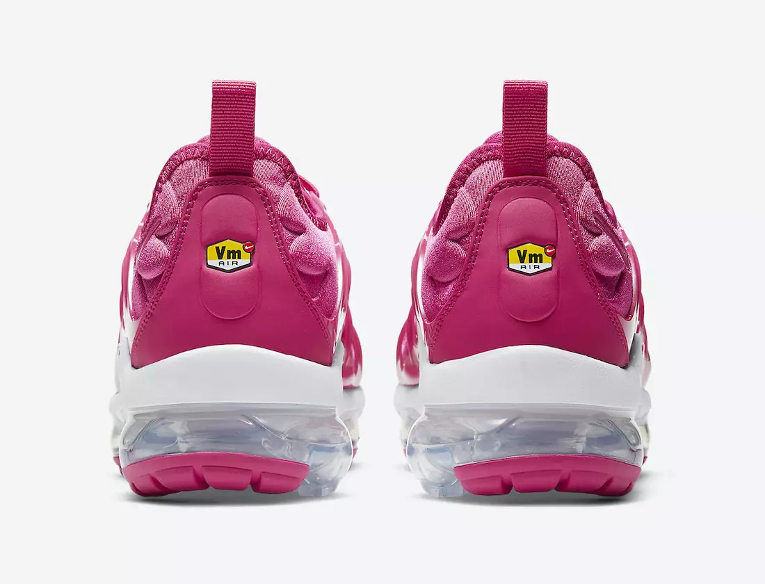 Санаи нашри Nike Air VaporMax Plus Pink Сафед DJ3023-600