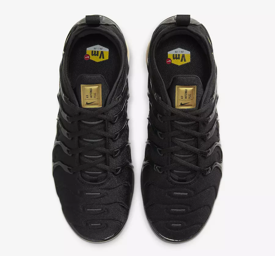 Nike Air VaporMax Plus Black Gold CW7299-001 Megjelenés dátuma