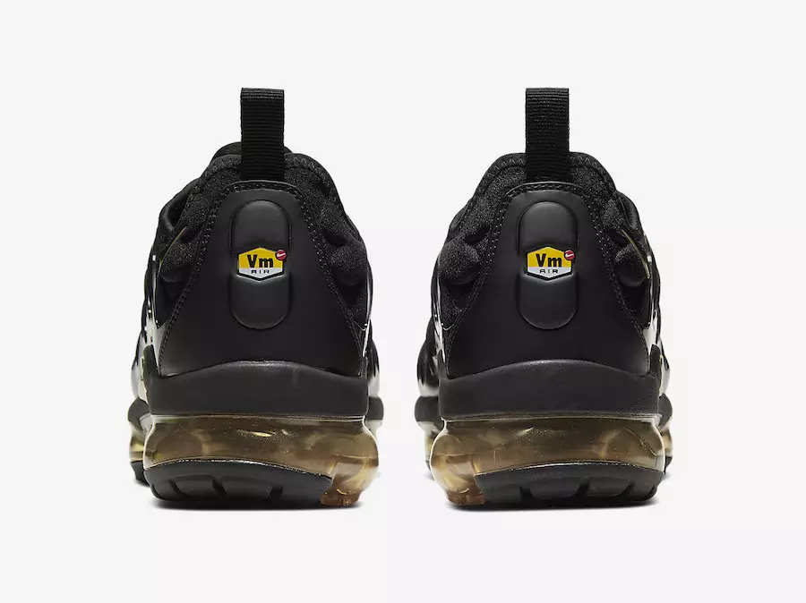 Nike Air VaporMax Plus Black Gold CW7299-001 Megjelenés dátuma