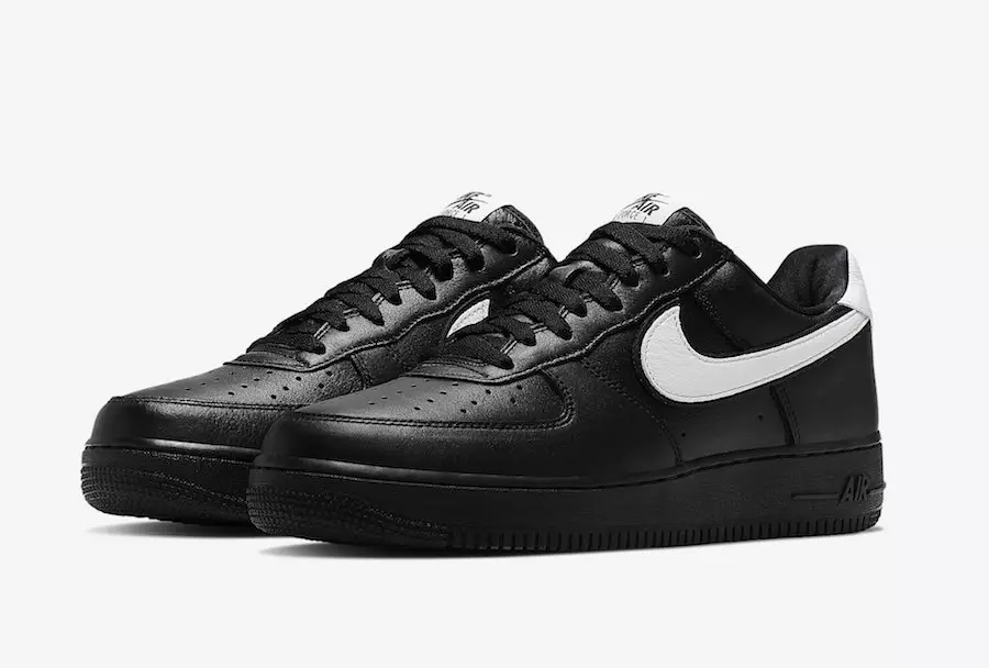 Ин Nike Air Force 1 ба Асосҳо бармегардад