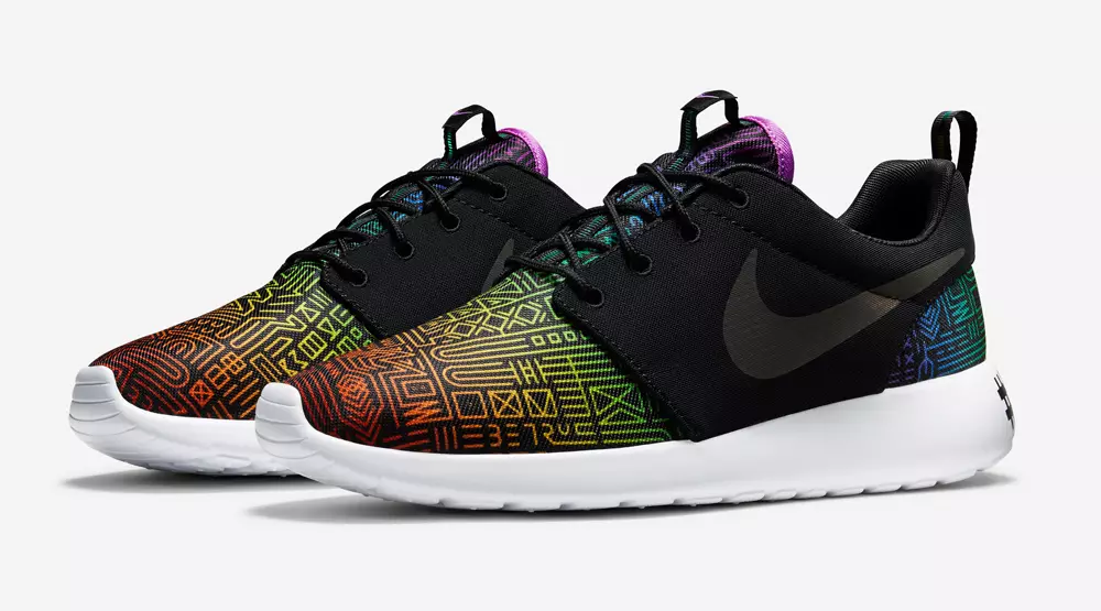 Nike roshe rith a bheith fíor 2015 saor in aisce