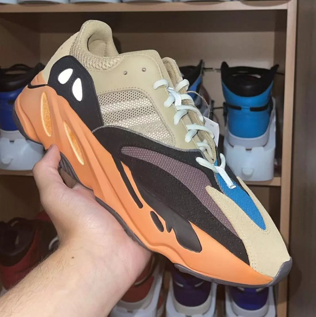 adidas Yeezy Boost 700 Enflame Amber шығарылым күні бағасы