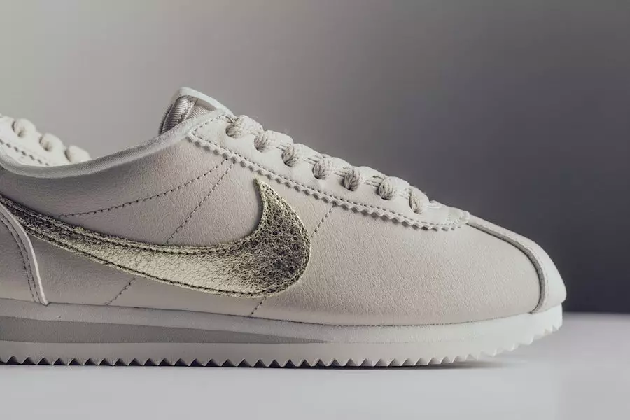 Nike Cortez Premium nổi bật với màu ô liu mạ đồng