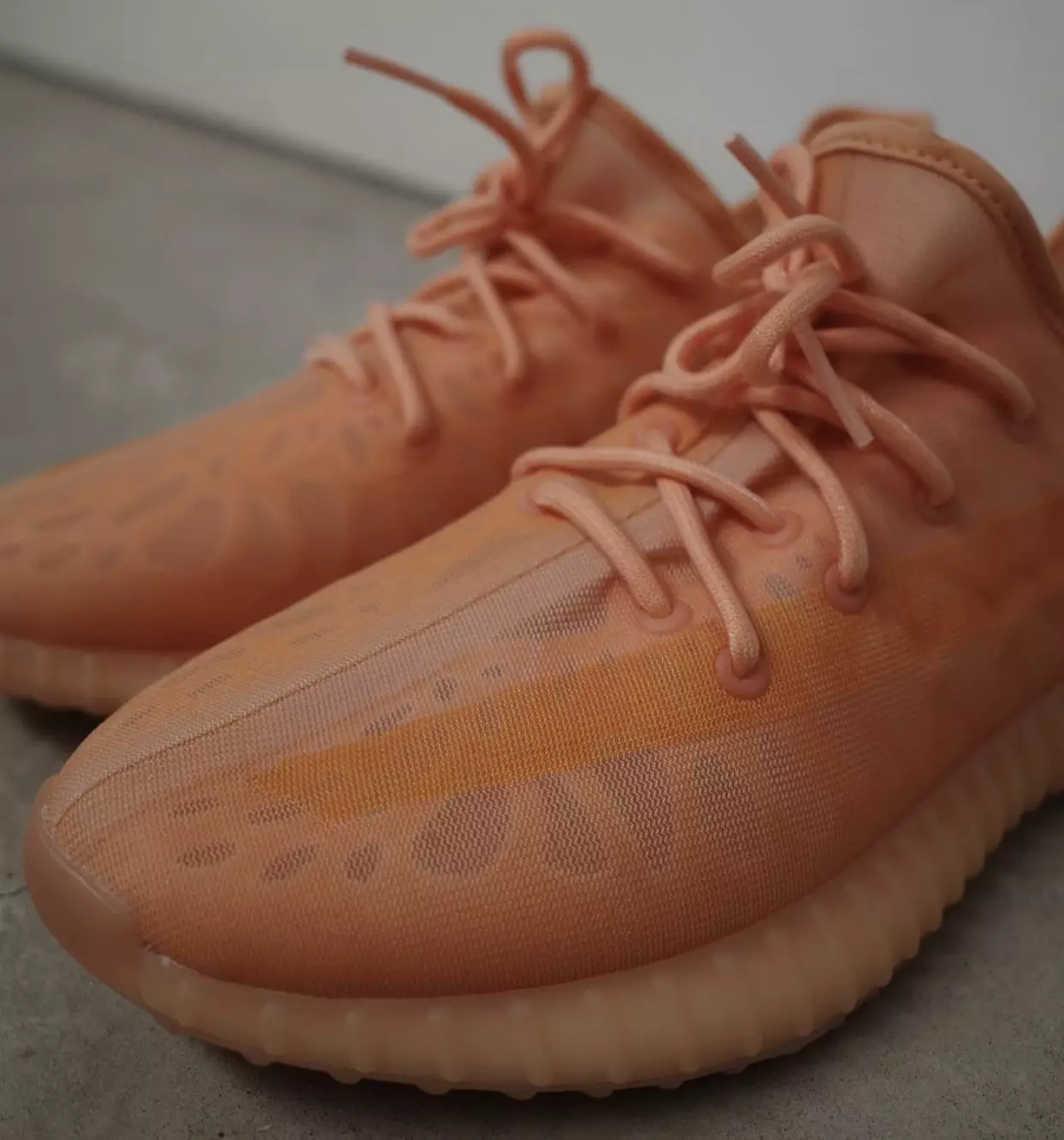 adidas Yeezy Boost 350 V2 Mono Clay Tarikh Tayangan