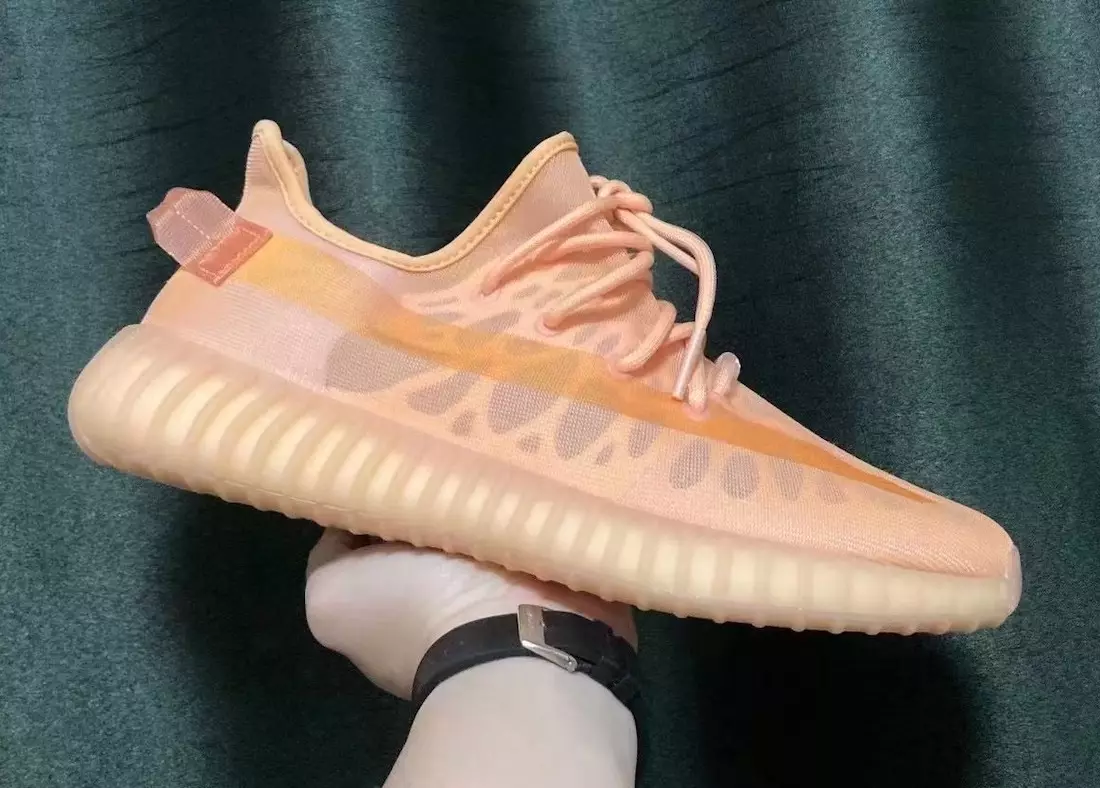 adidas Yeezy Boost 350 V2 моно балшық