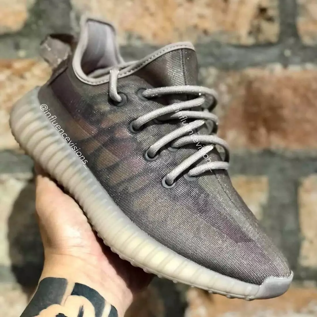 adidas Yeezy Boost 350 V2 Mono Nebbia Data di rilascio