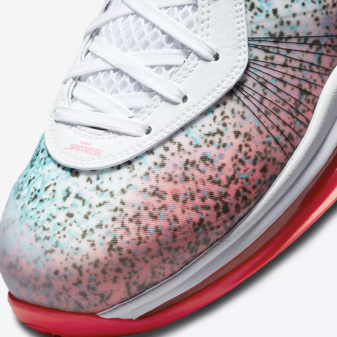 Датум на издавање на Nike LeBron 8 V2 Low Miami Nights DJ4436-100