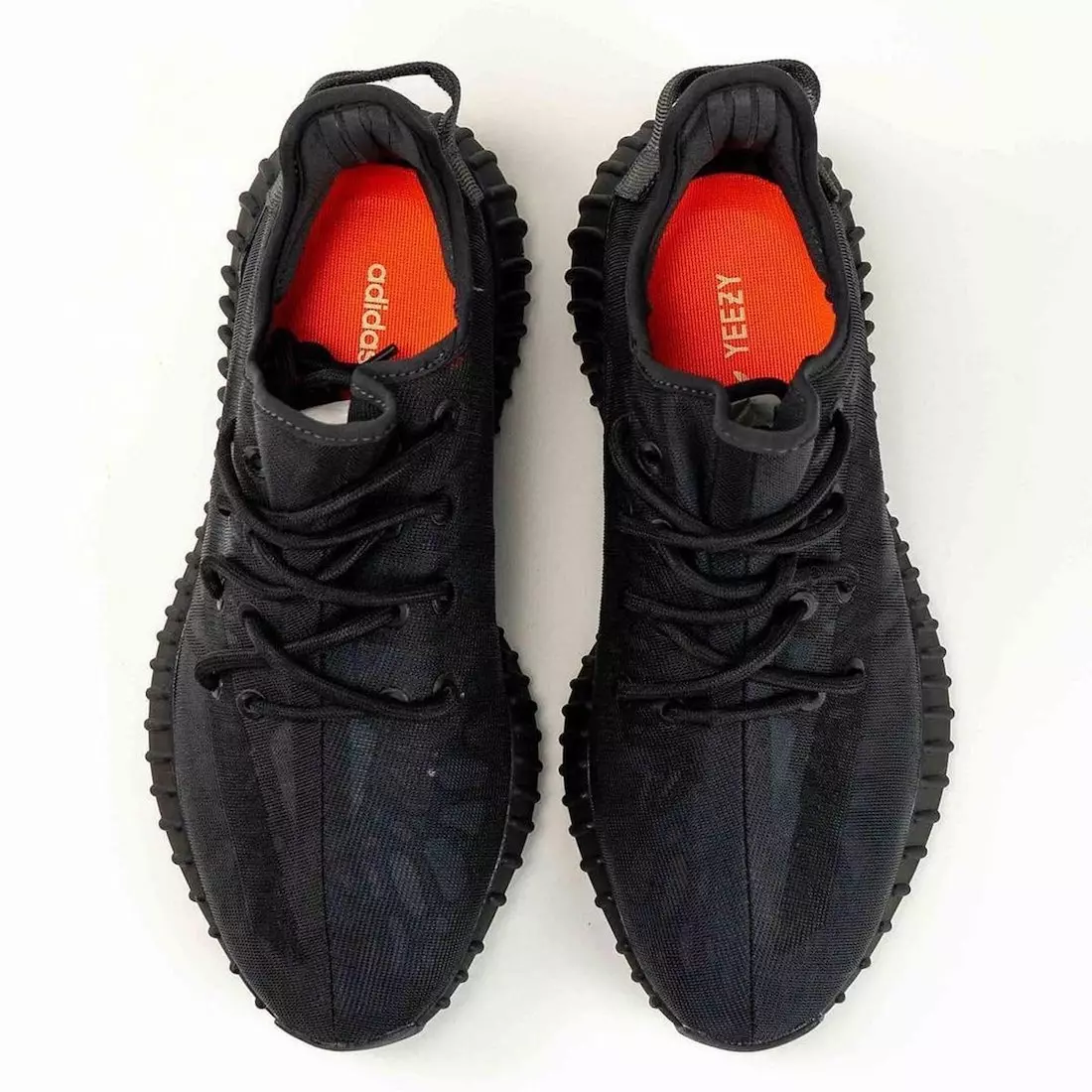 Adidas Yeezy Boost 350 V2 Mono Preto GX3791 Data de lançamento