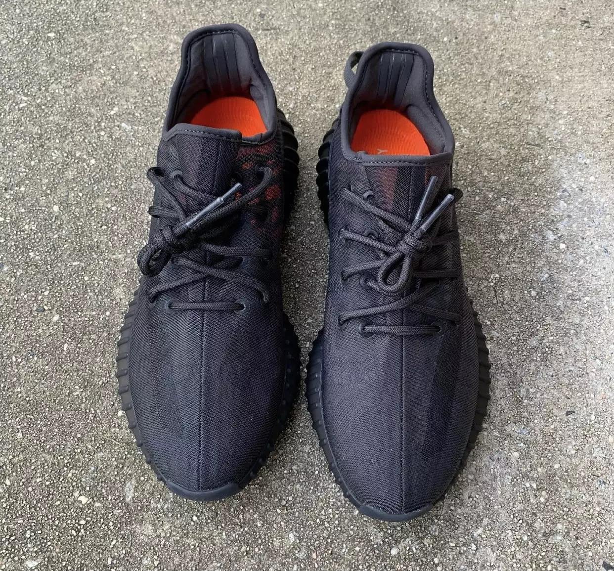 تاریخ انتشار adidas Yeezy Boost 350 V2 Mono Cinder GX3791