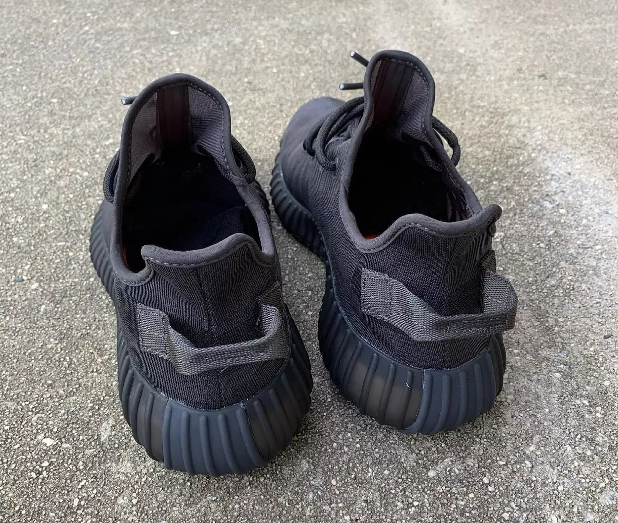 adidas Yeezy Boost 350 V2 Mono Cinder GX3791 Releasedatum