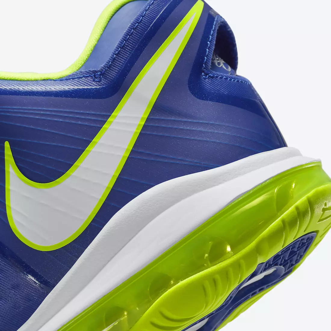 Nike LeBron 8 V2 Low Sprite 2021 DN1581-400 julkaisupäivä