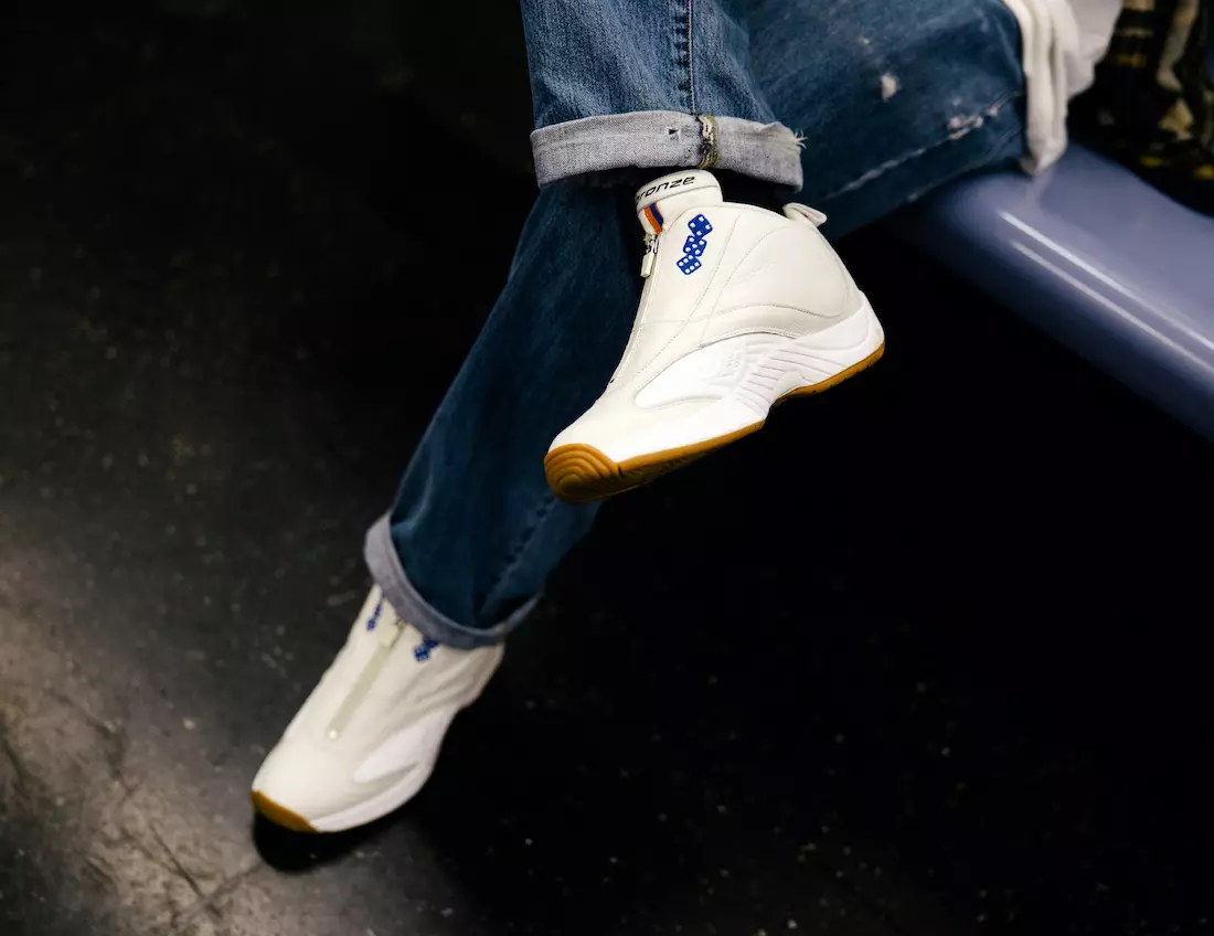 Pronks 56K Reebok Answer IV GZ3877 väljalaskekuupäev