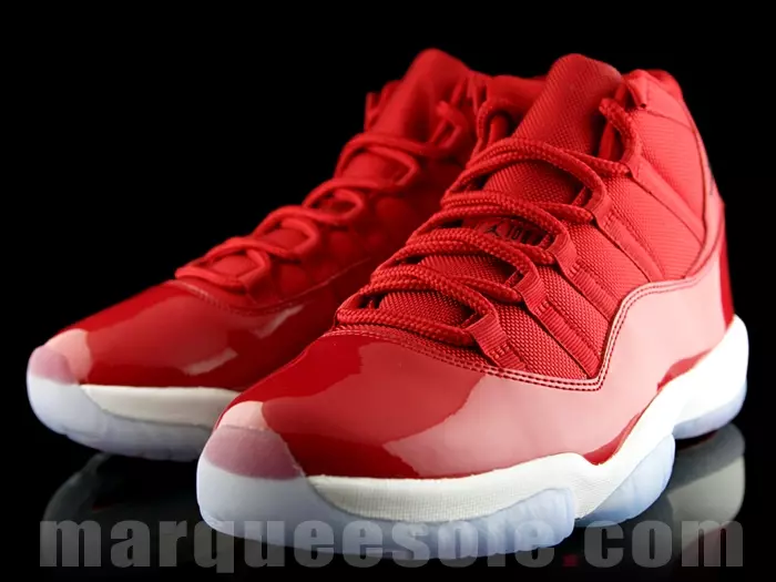 Red Jordan 11