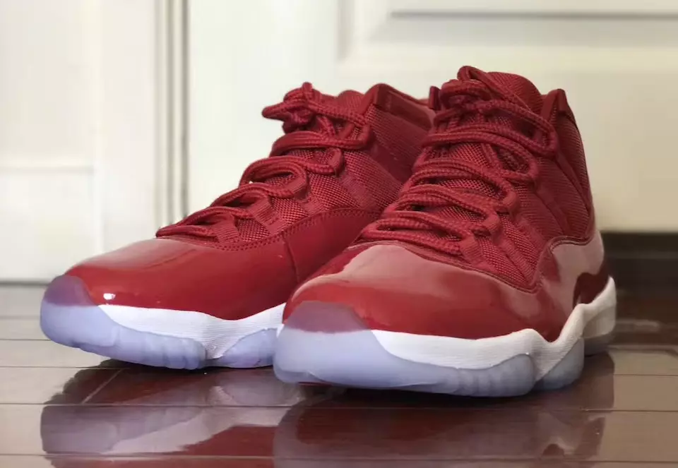 Air Jordan 11 Siłownia Czerwony Czarny Biały Chicago 378037-623