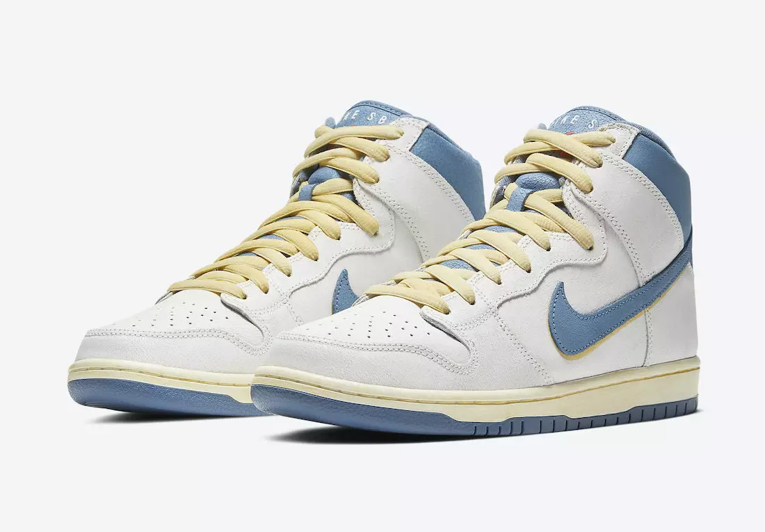 Atlas x Nike SB Dunk Highдын расмий сүрөттөрү