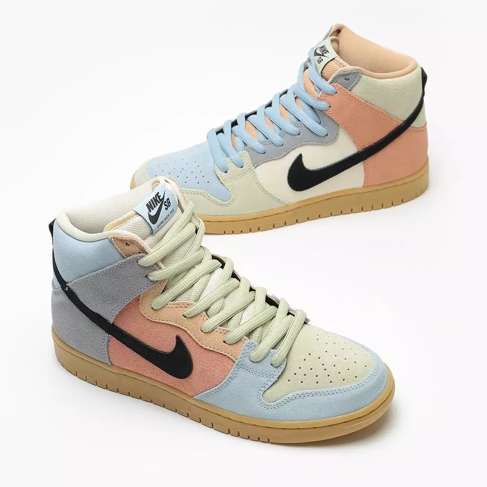 Nike SB Dunk High Easter Spectrum CN8345-001 Data lansării