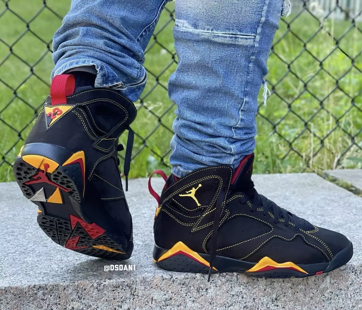 Air Jordan 7 Citrus 2022 CU9307-081 Megjelenés dátuma lábon