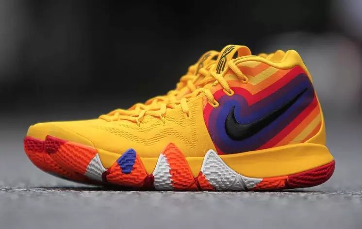 Nike Kyrie 4 Starburst زرد نارنجی بنفش قرمز