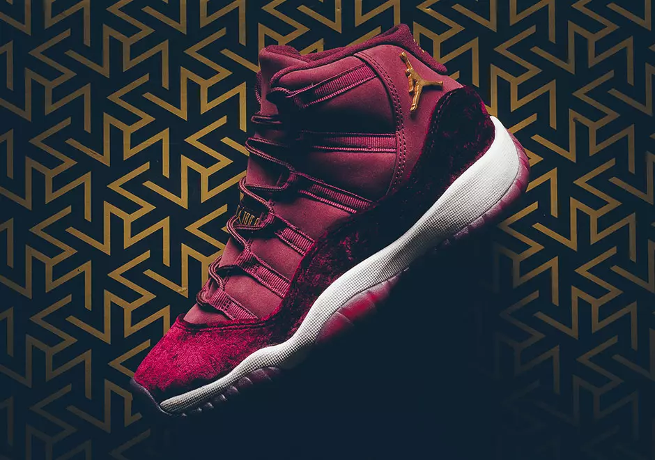 Air Jordan 11 de Red Velvet