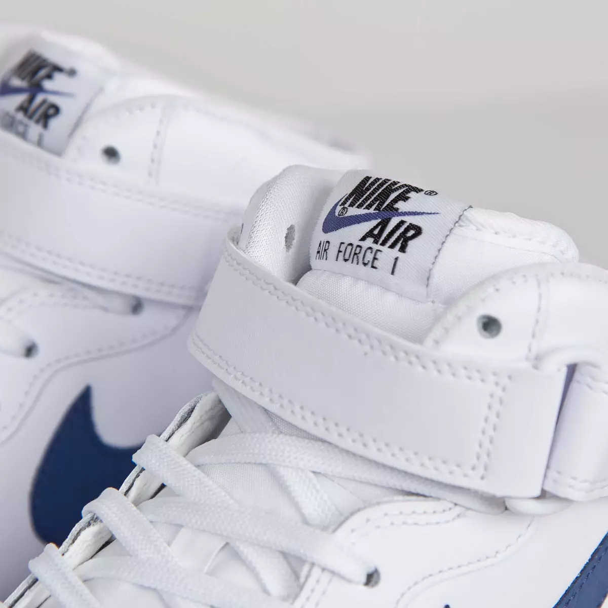 nike-air-force-1-metà-07-blu-leggenda-1