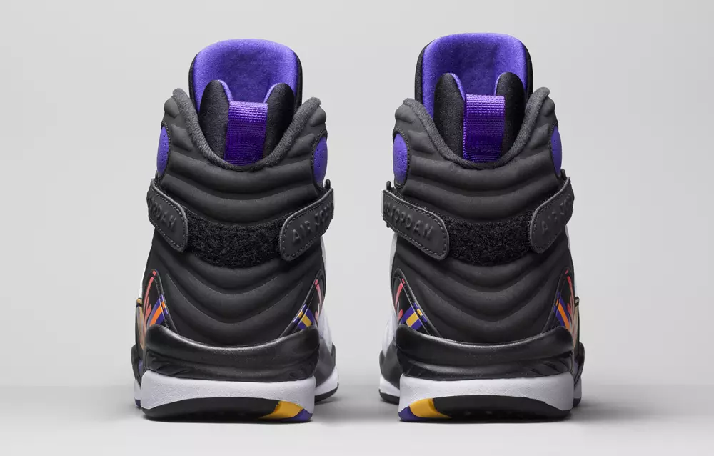 Дата выпуска Air Jordan 8 Retro Threepeat Three Peat, известная как Three Time's A Charm, включена в праздничную ретро-линейку Jordan Brand 2015.