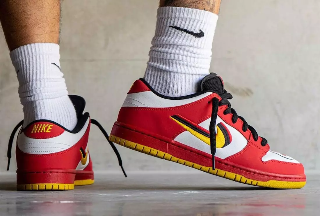 Nike SB Dunk Low Vietnam 309242-307 Data di rilascio ai piedi