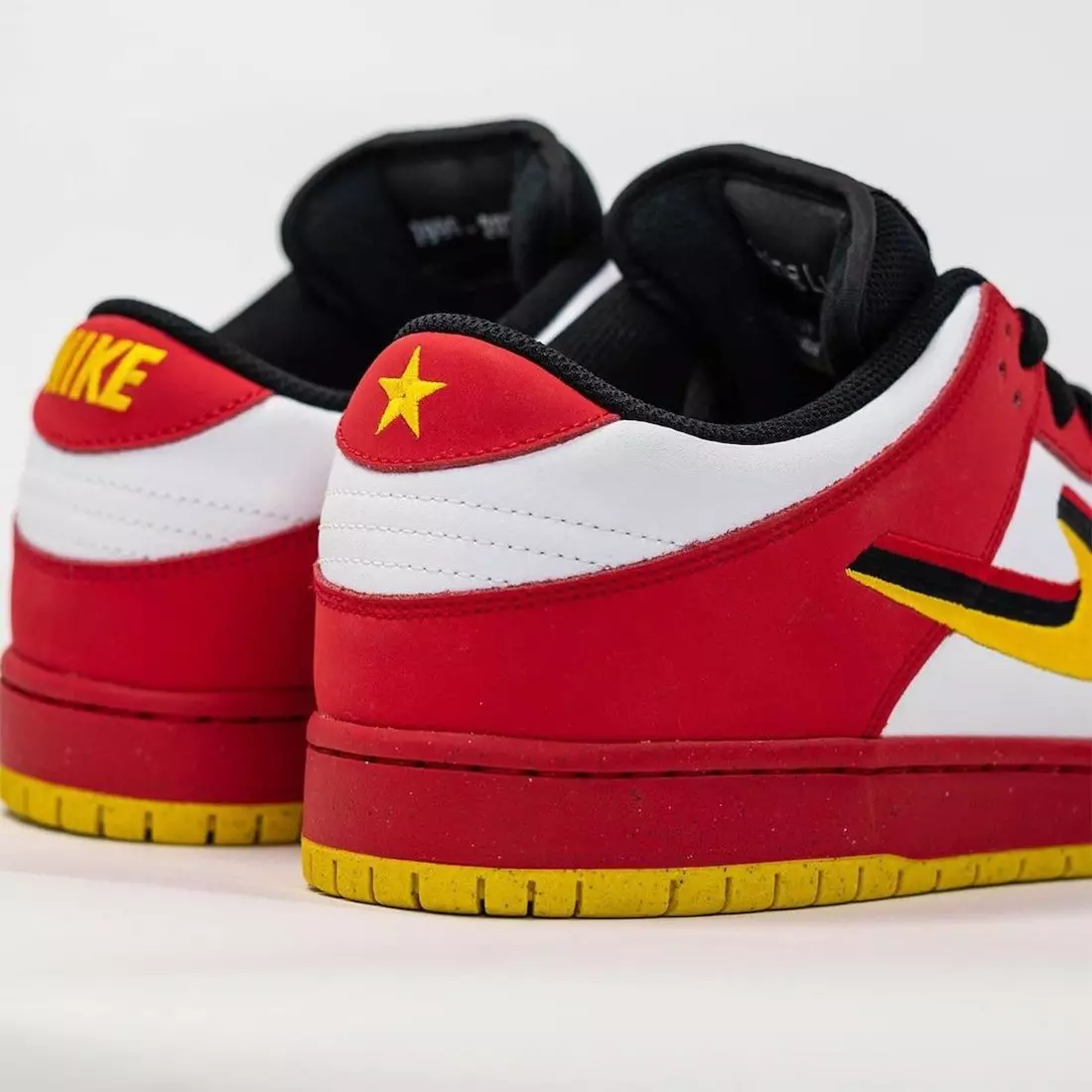 Nike SB Dunk Low Vietnam 309242-307 Datum izlaska