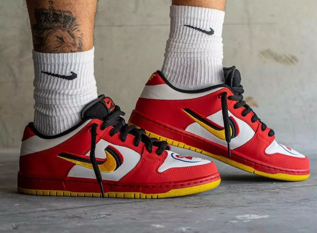 تاریخ انتشار Nike SB Dunk Low Vietnam 309242-307 On-Feet