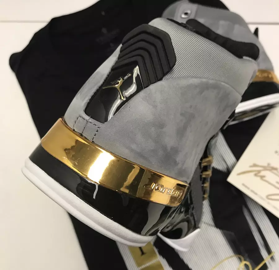 Комната трофеев Air Jordan 17 AH7963-023