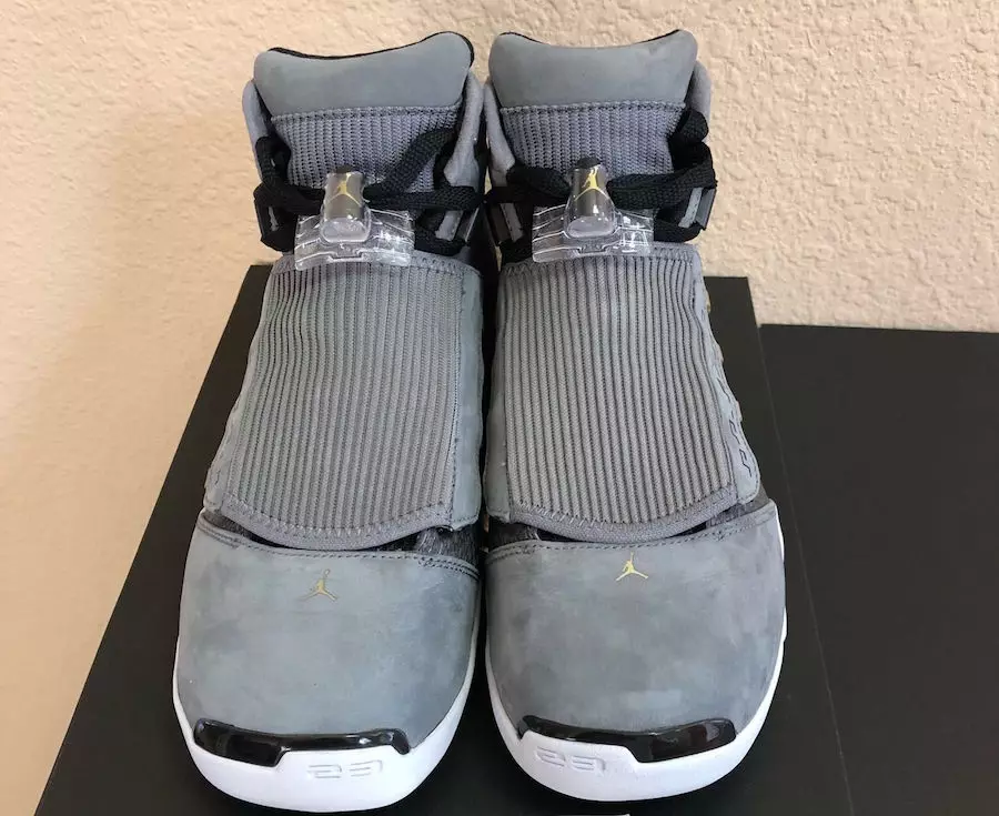 Air Jordan 17 Trophy Room AH7963-023