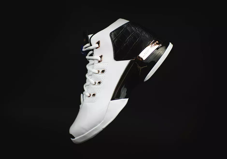 Air Jordan 17 Metallic Copper Coin