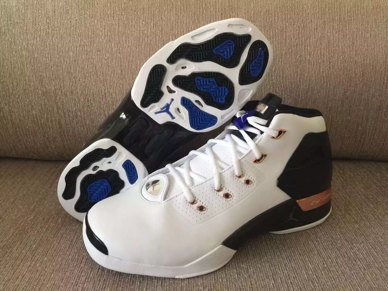 Air Jordan 17 Copper Retro 2016 წელი