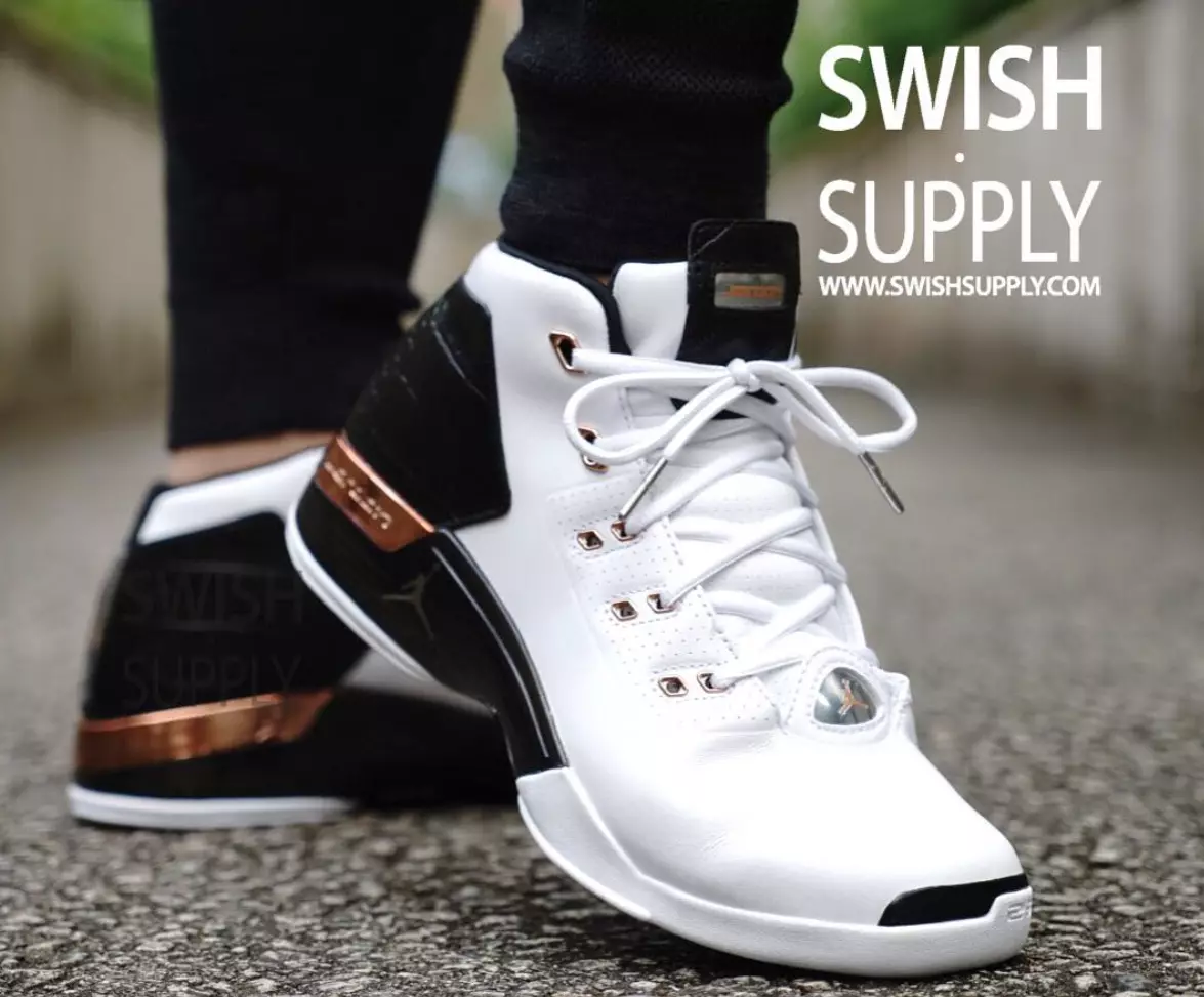 Дата на издаване на Air Jordan 17 Copper On Feet