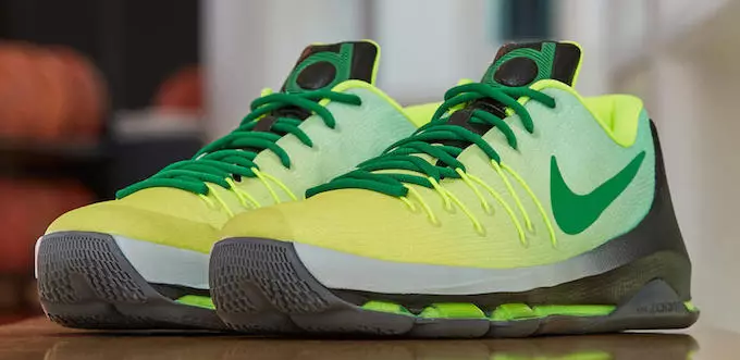 ברעאַננאַ סטוערט Nike KD 8 Seattle Storm