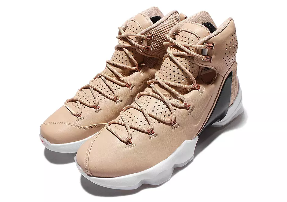 Yksityiskohtainen katsaus Nike LeBron 13 Eliteen 22140_1