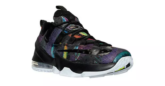 Nike LeBron 13 Low Zwart Cosmic Paars Wit