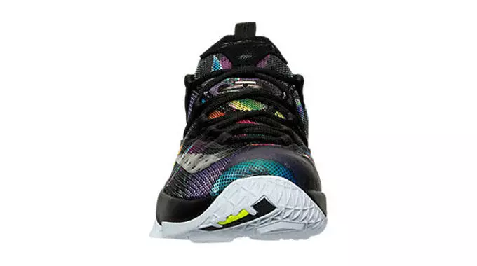 Nike LeBron 13 Low Negru Cosmic Purple Alb