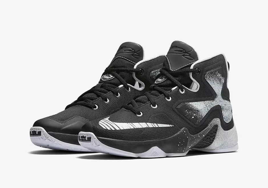 Уласны супергерой Кліўленда натхніў гэтыя Nike LeBron 13