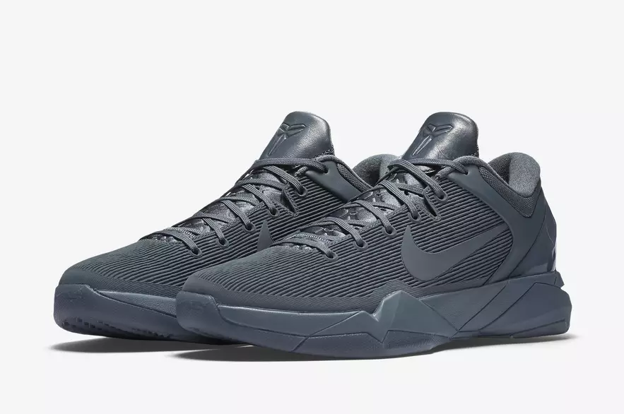 Nike Kobe 7 FTB Qara Mambaya çevrildi